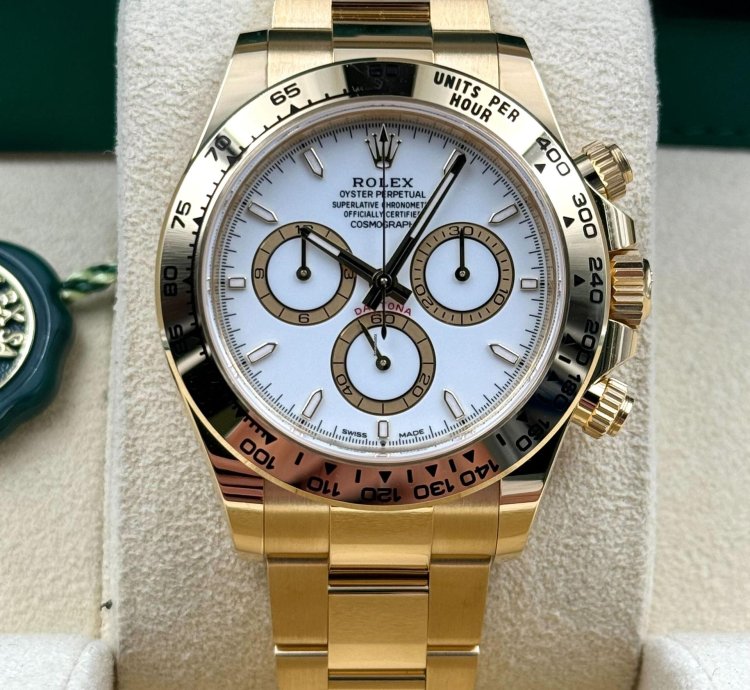 Rolex Daytona Unworn Cosmograph Daytona 40mm White Dial Yellow Gold Bracelet 126508 Box Papers 2024