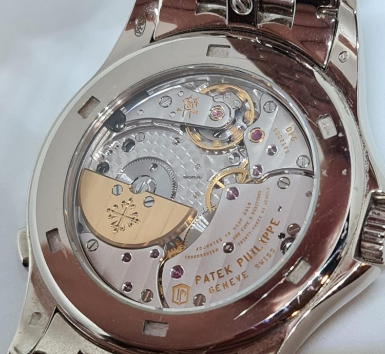 Patek Philippe World Time 5130 1g White Gold