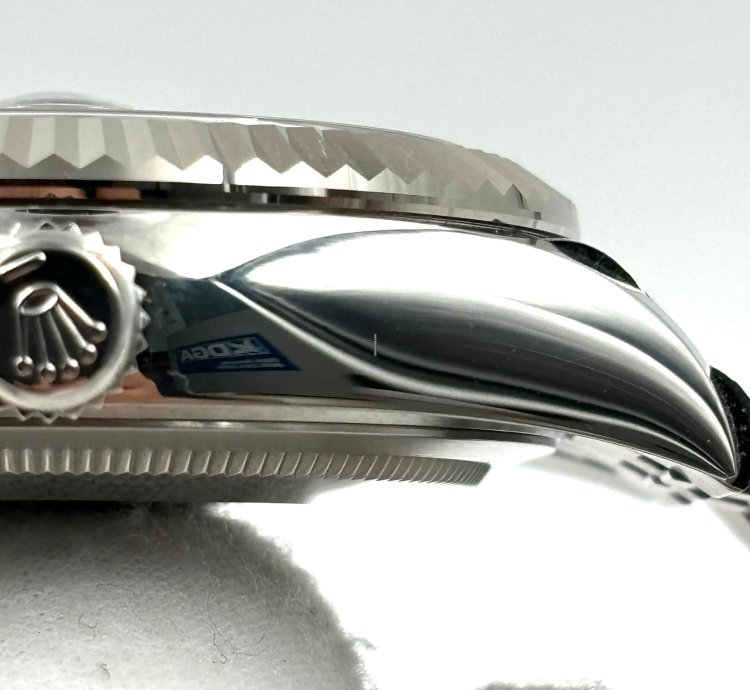 Rolex Sky-dweller Unworn Sky-dweller 42mm Black Dial Jubilee Bracelet 336934 Box Papers 2025