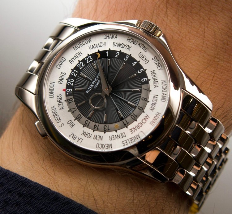 Patek Philippe World Time 5130 1g-010