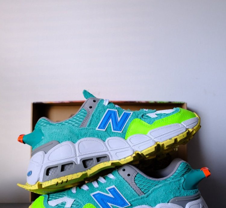 New Balance 574 Yurt