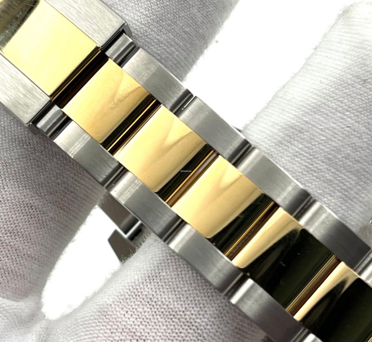 Rolex Sky-dweller Unworn Sky-dweller 42mm Black Dial Two Tone Oyster Bracelet 336933 Box Papers 2023