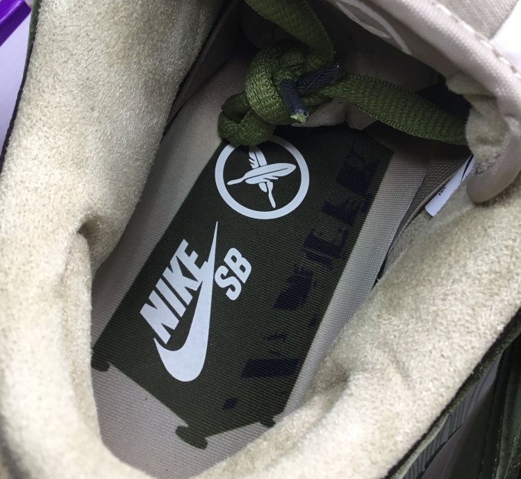 Nike Sb Dunk Low Yuto Matcha