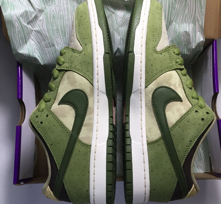 Nike Sb Dunk Low Yuto Matcha