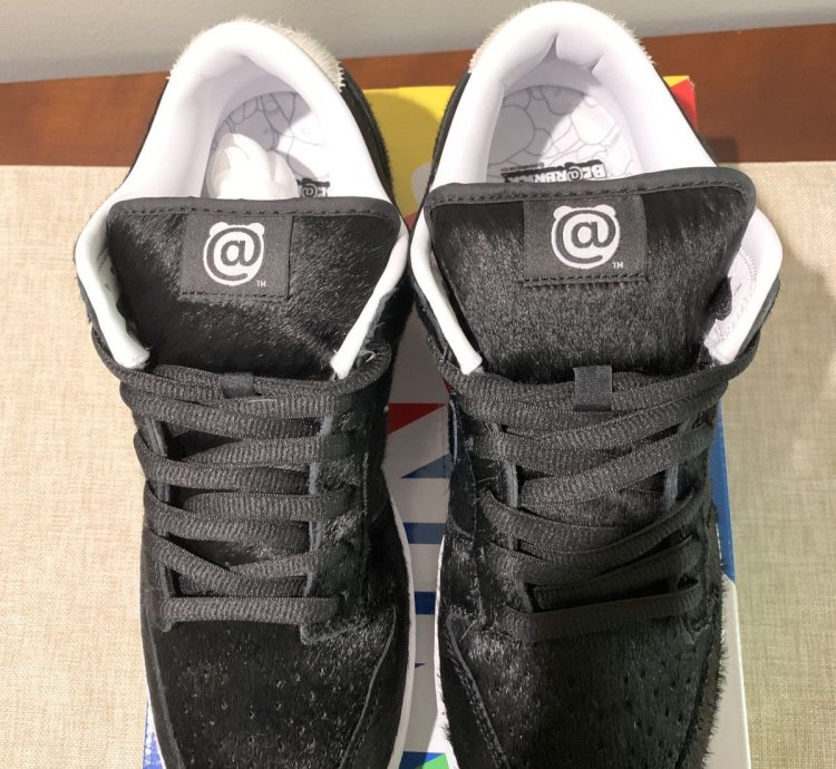 Nike Sb Dunk Lows Medicom