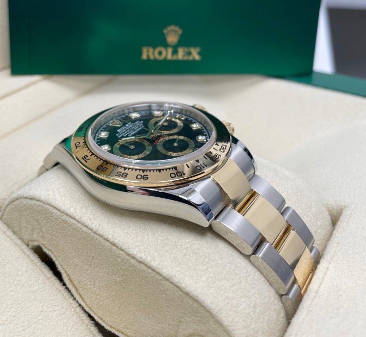 Rolex Daytona Unworn Daytona 116503 40mm Two Tone Yellow Gold Black Diamond Dial Complete Set
