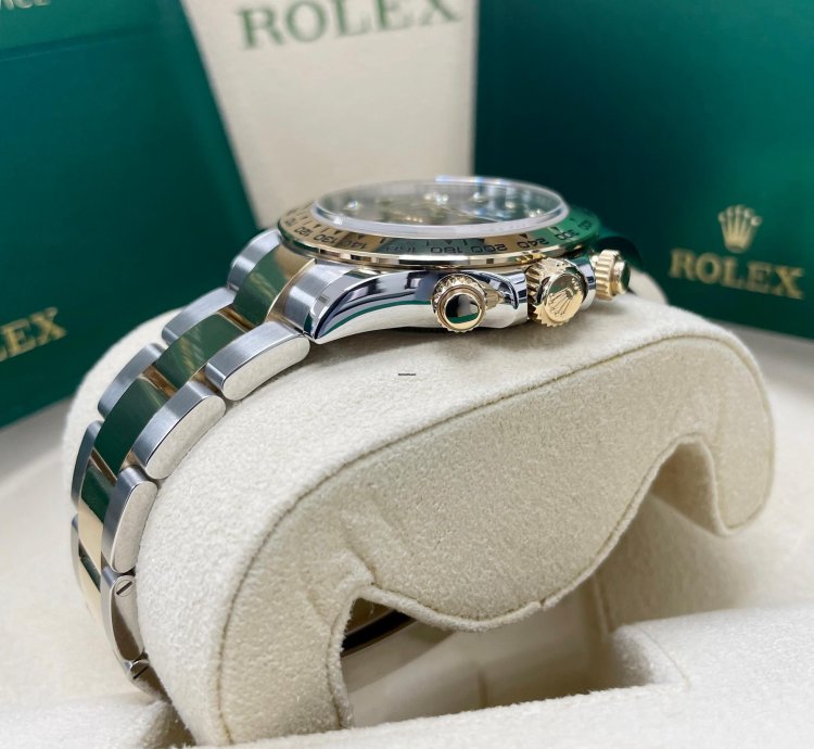 Rolex Daytona Unworn Daytona 116503 40mm Two Tone Yellow Gold Black Diamond Dial Complete Set