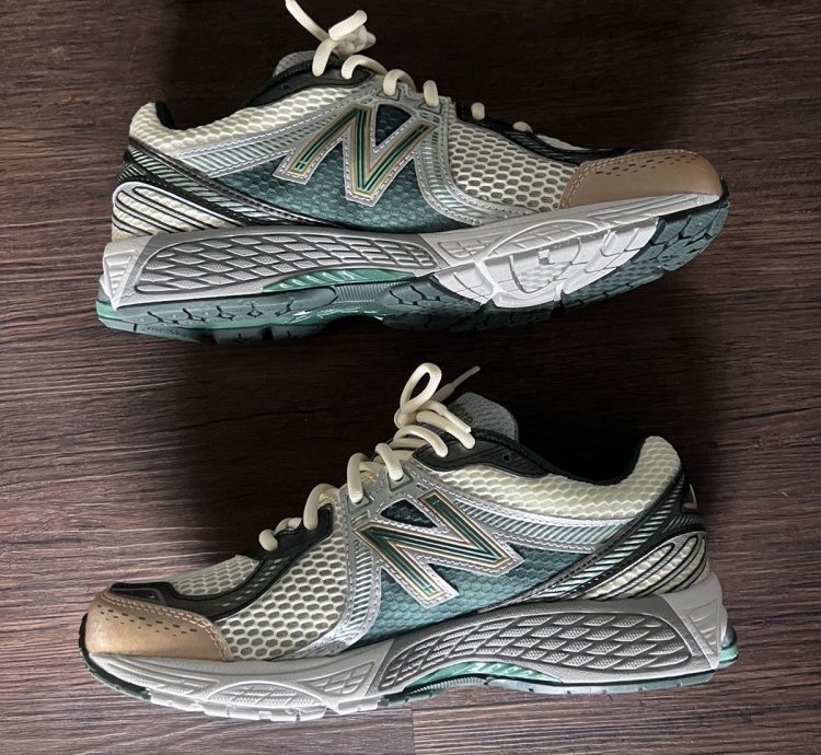 New Balance 860v2 Aime Leon Dore