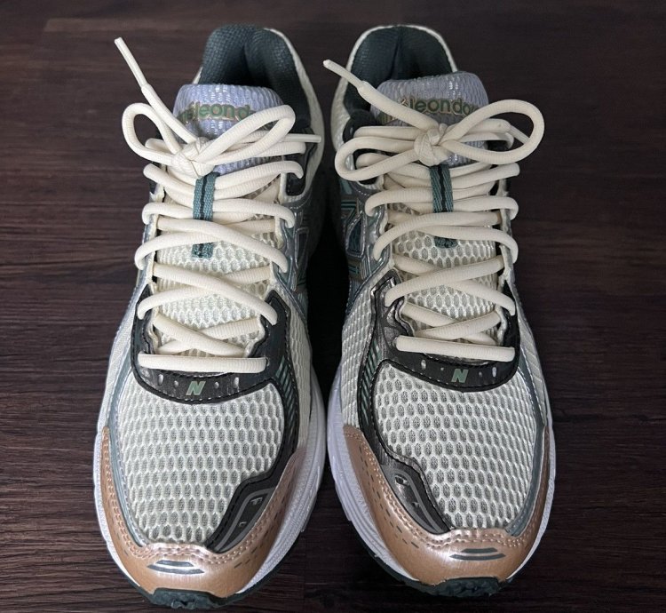 New Balance 860v2 Aime Leon Dore