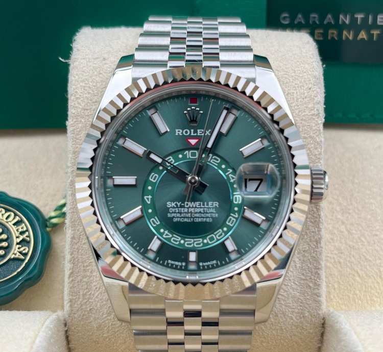 Rolex Sky-dweller Unworn Sky-dweller 42mm Green Dial Jubilee Bracelet 336934 Box Papers 2025