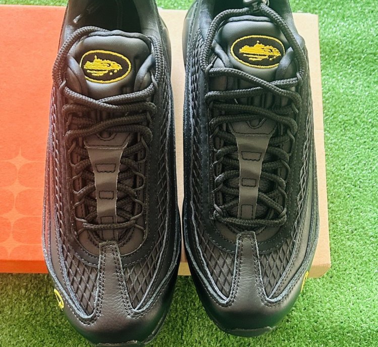 Crtz Nike Air Max 95 Honey Blacks