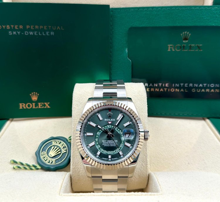 Rolex Sky-dweller Unworn Sky-dweller 42mm Green Dial Oyster Bracelet 336934 Box Papers 2025