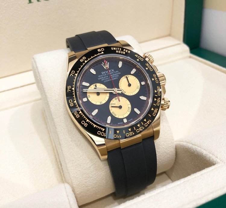 Rolex Daytona Unworn Daytona 116518 Yellow Gold 40mm Black Paul Newman Index Dial Black Oysterflex