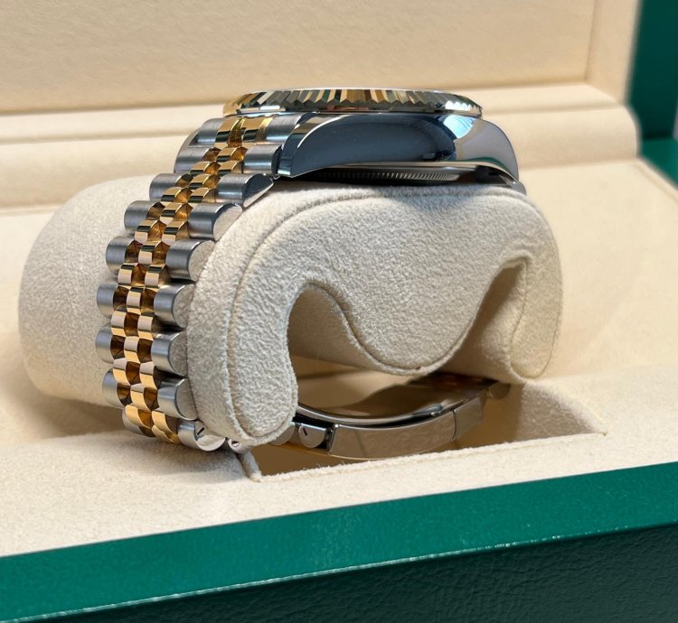 Rolex Sky-dweller Unworn Two Tone Yellow Gold Sky-dweller White Dial Jubilee Bracelet 326933