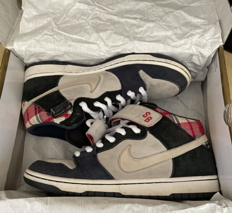 Nike Sb Dunk Mid Premium Goofy Boy Mens Size 9 Authentic