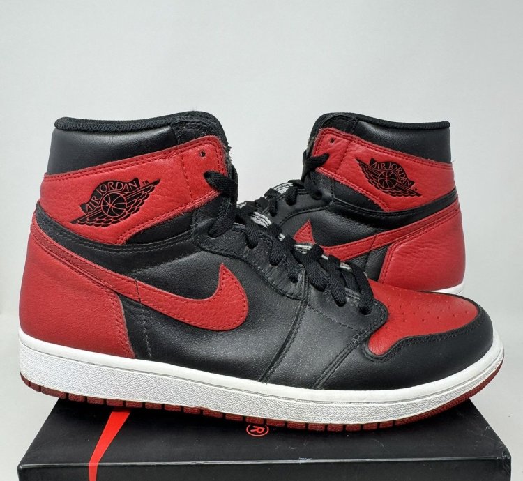 Nike Air Jordan 1 Retro High Og Banned Bred 2016