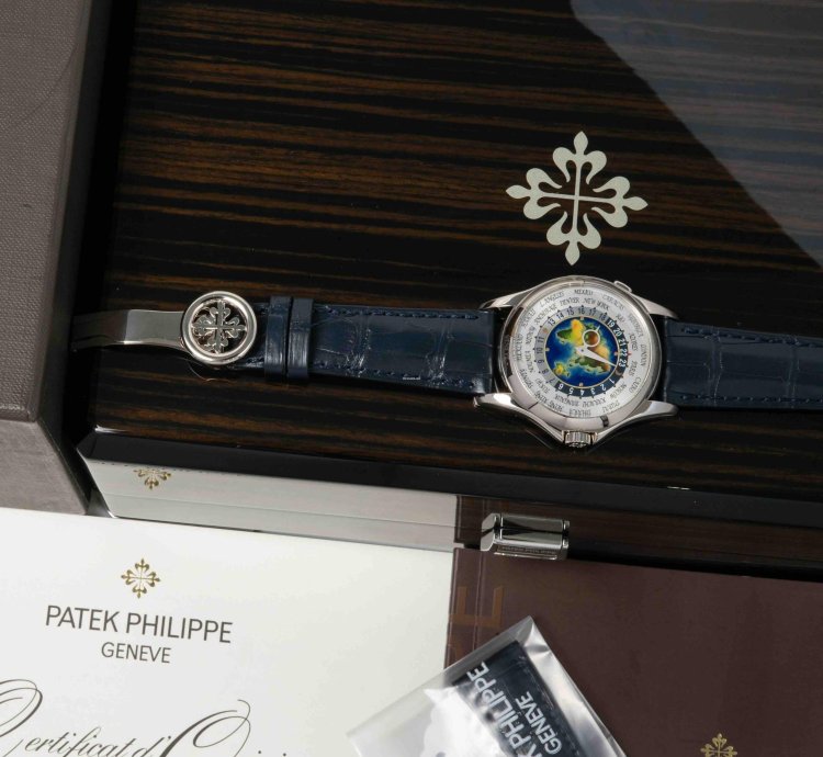 Patek Philippe World Time 5131g-001 January 2014