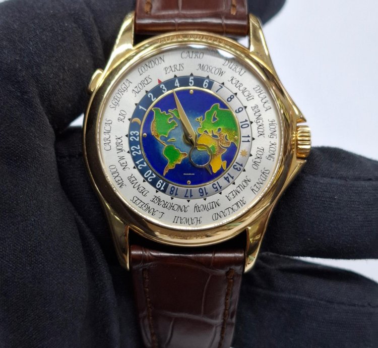 Patek Philippe World Time 5131j-001