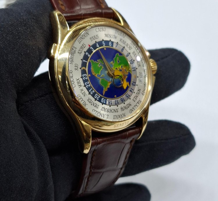 Patek Philippe World Time 5131j-001