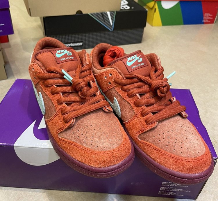 Nike Sb Dunk Mystic Red Rosewood