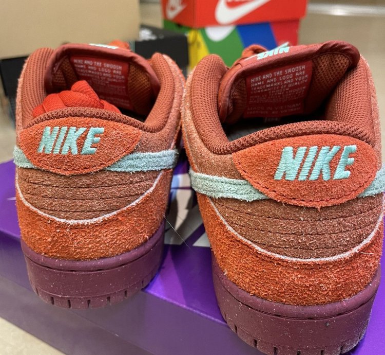 Nike Sb Dunk Mystic Red Rosewood