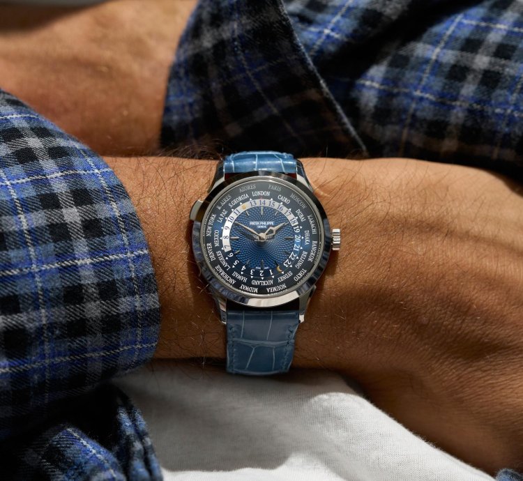 Patek Philippe World Time 5230p-001