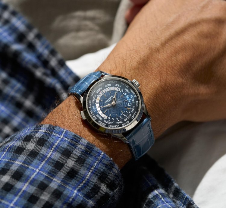 Patek Philippe World Time 5230p-001