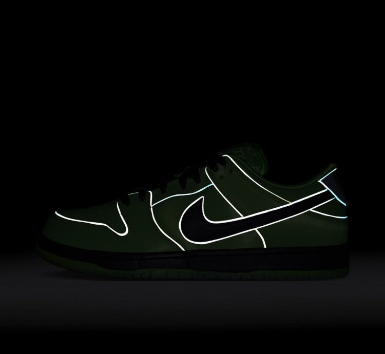Nike Sb Dunk Power Puff Girl