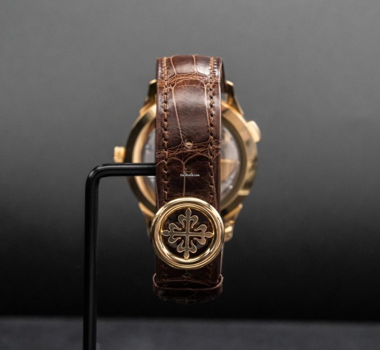 Patek Philippe World Time 5231j-001