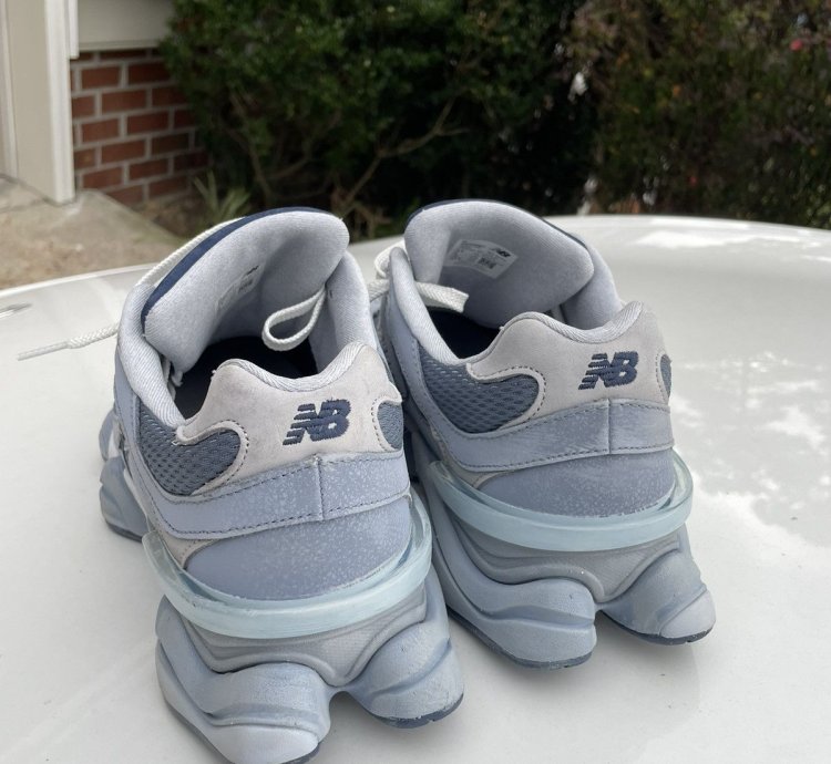 New Balance 9060 Moon Daze