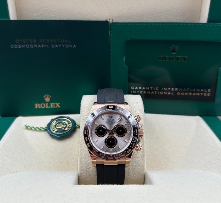 Rolex Daytona Unworn Daytona 40mm Sundust Dial Rose Gold Oysterflex 126515ln Box Papers 2024