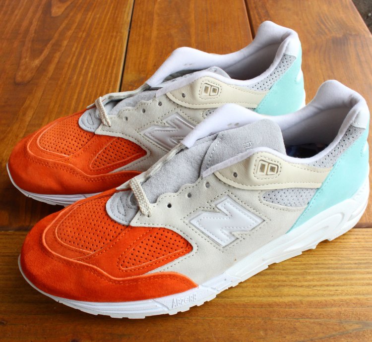 New Balance 990 Kith