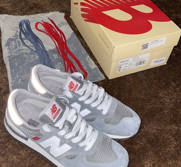 New Balance 990 Red Tag 40th Anniversary