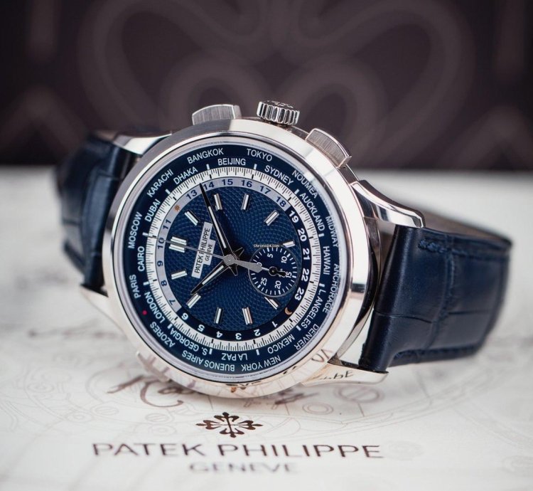 Patek Philippe World Time Chronograph 2019 Fullset German Delivery 5930g-010