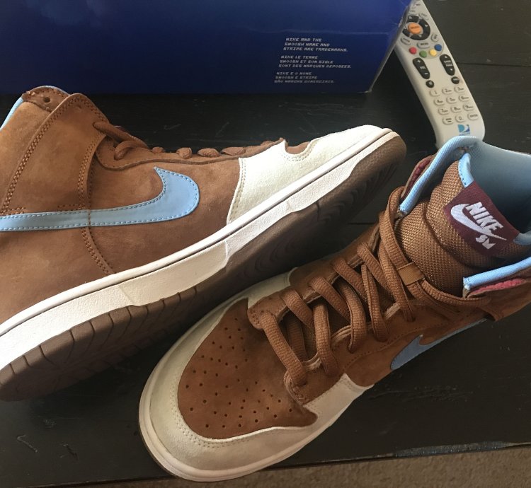Nike Sb Dunk Skate Mental Collab
