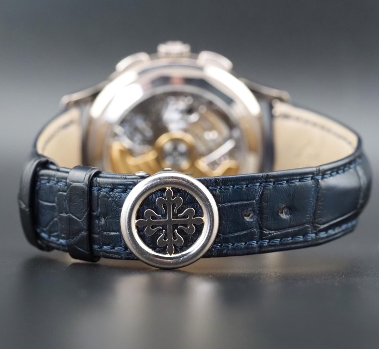 Patek Philippe World Time Chronograph 39 5 Full Set World Time Chronograph 5930g-010