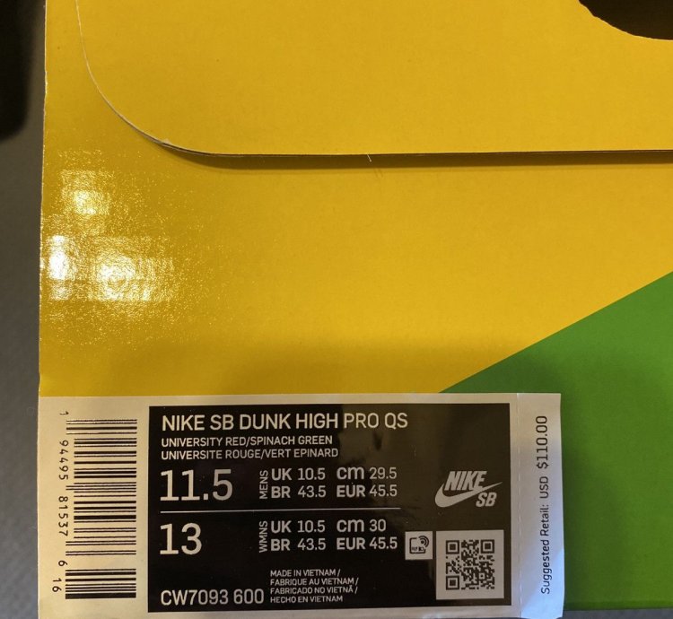 Nike Sb Dunk Strawberry Cough