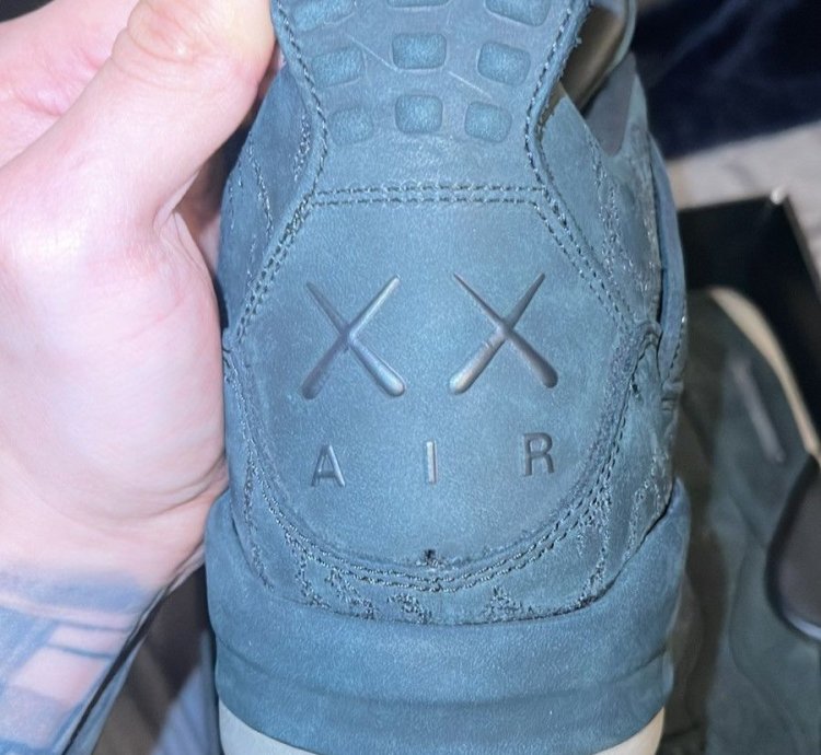 Nike Air Jordan 4 Kaws Black Size 10