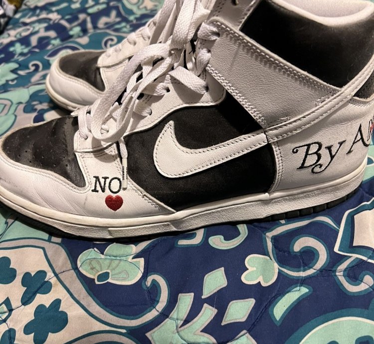 Nike Sb Dunk Supreme No Love By Any Means