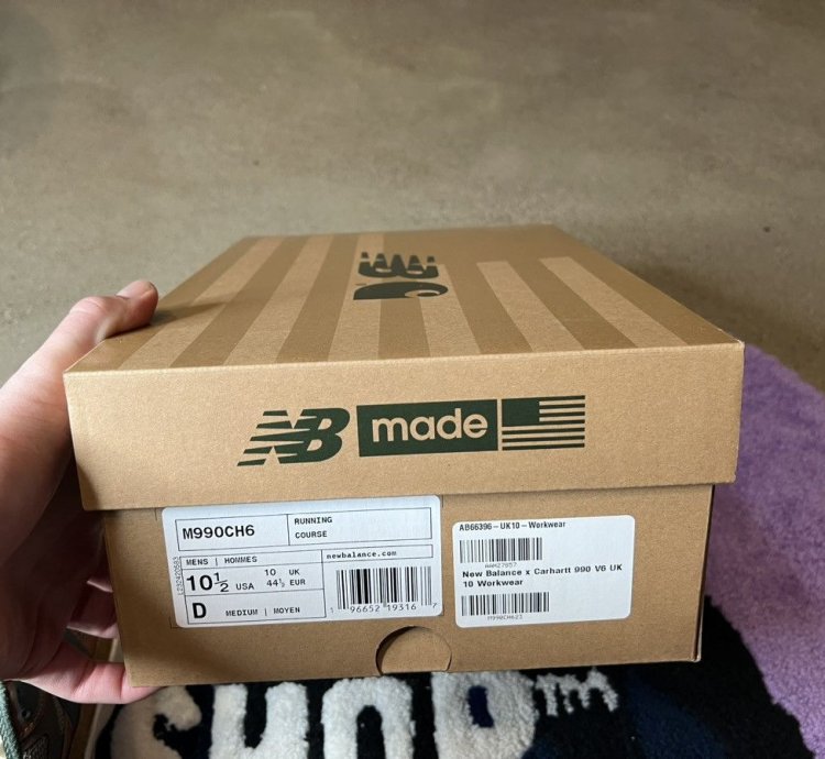 New Balance 990v2 Carhartt