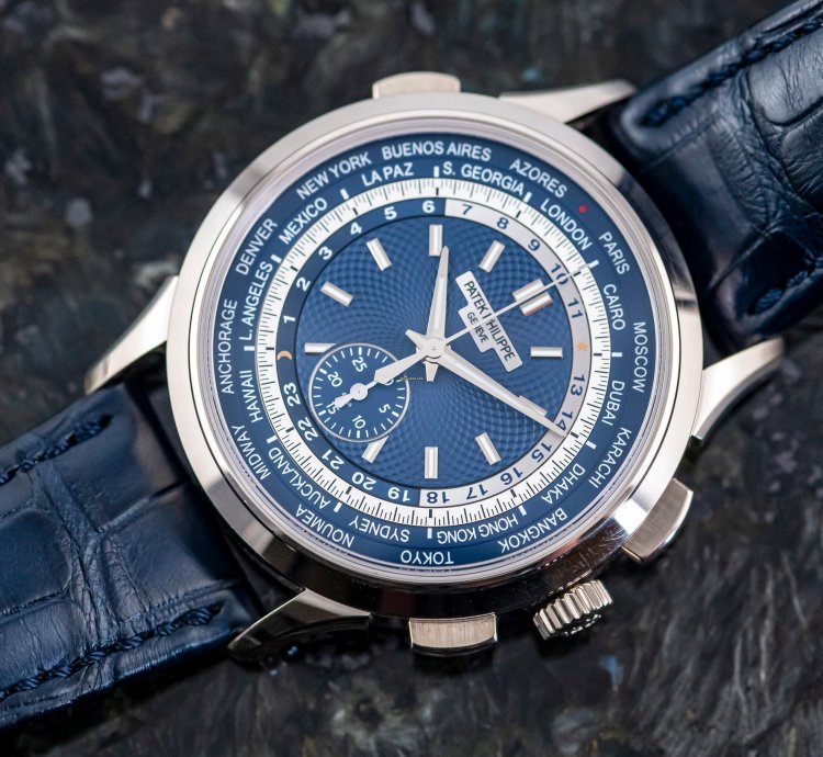 Patek Philippe World Time Chronograph 5930g-001 Whitegold 2018 Full Set