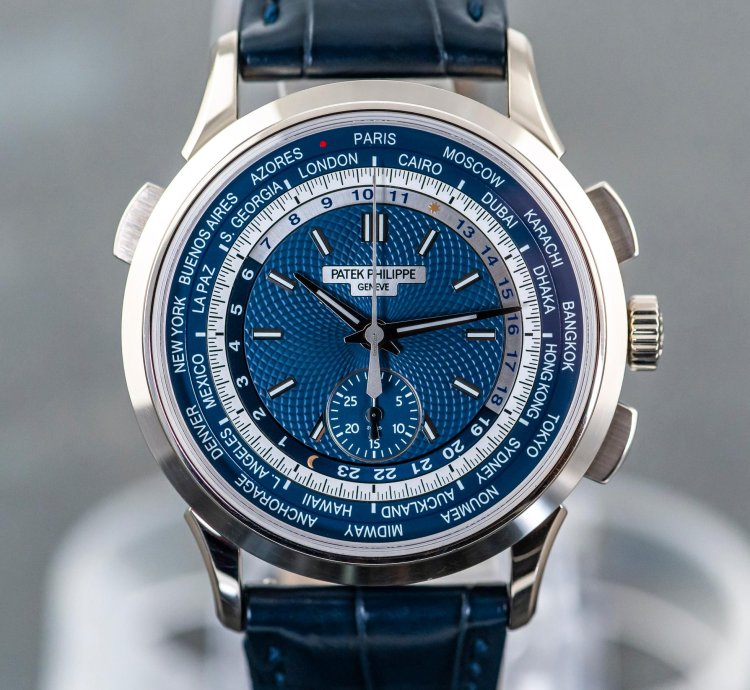 Patek Philippe World Time Chronograph 5930g-001 Whitegold 2018 Full Set