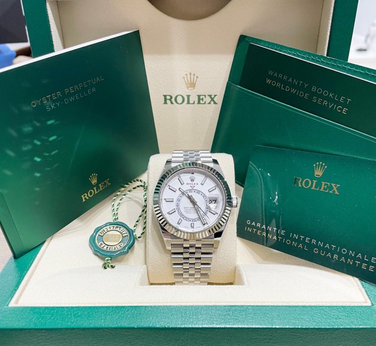 Rolex Sky-dweller Uwnorn Sky Dweller Oyster Perpetual 326934 White Index Dial Jubilee Bracelet 42mm