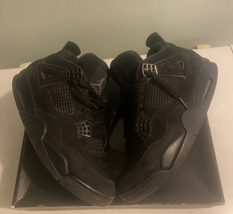 Nike Air Jordan 4 Retro 2020 Black Cat Us Size 9 5