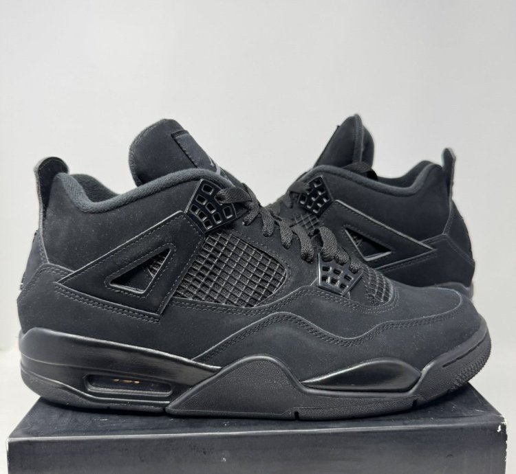 Nike Air Jordan 4 Retro Black Cat 2020