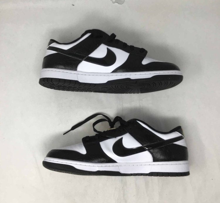 Dunk Low Se World Champ