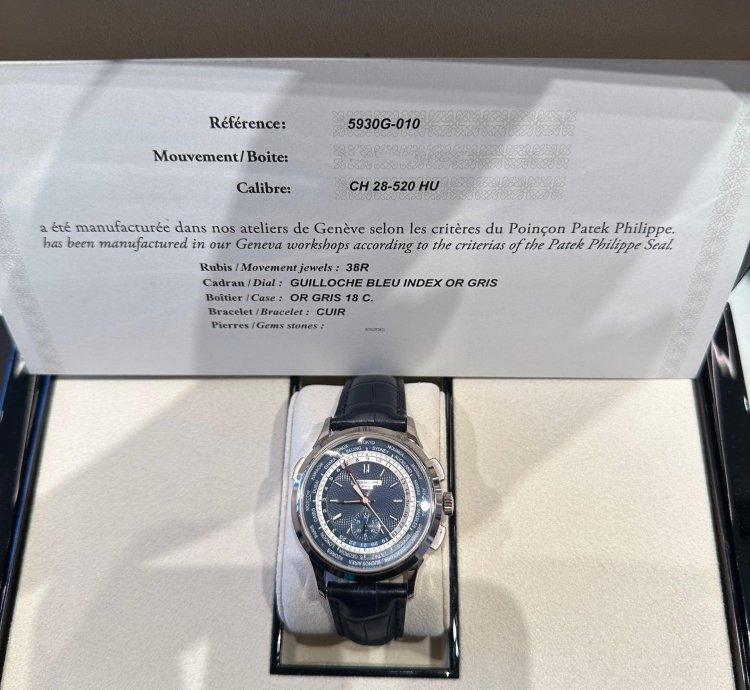 Patek Philippe World Time Chronograph Complications 5930g-010 World Time Flyback Chronograph White Gold Blue Dial 2019