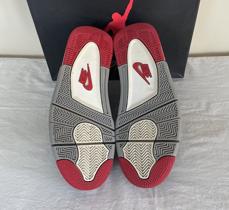 Nike Air Jordan 4 Retro Og Bred 2019 Men Us Size 10 5