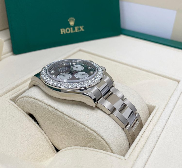 Rolex Daytona Unworn Mother Of Pearl 126579rbr Cosmograph Daytona Diamond Factory Diamond Bezel