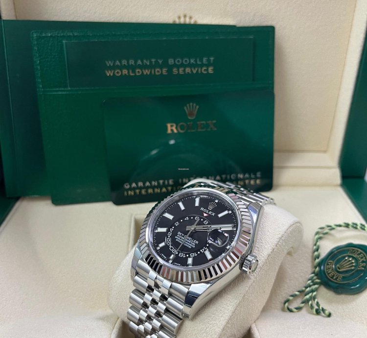 Rolex Sky-dweller White Rolesor Sky-dweller Black Index Dial Jubilee Bracelet 326934